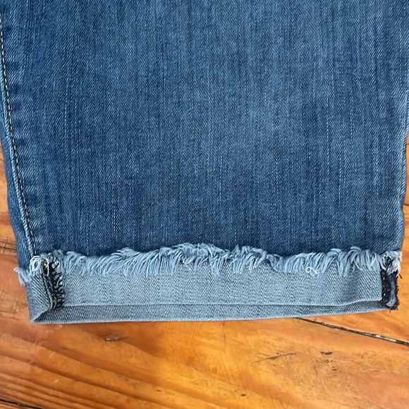 Signature Levi Strauss Bermuda Shorts - Picture 2 of 7